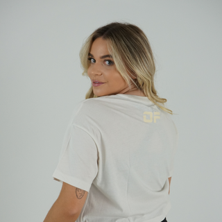 T-Shirt Crop Top Branca, Com Estampado Em Várias Cores